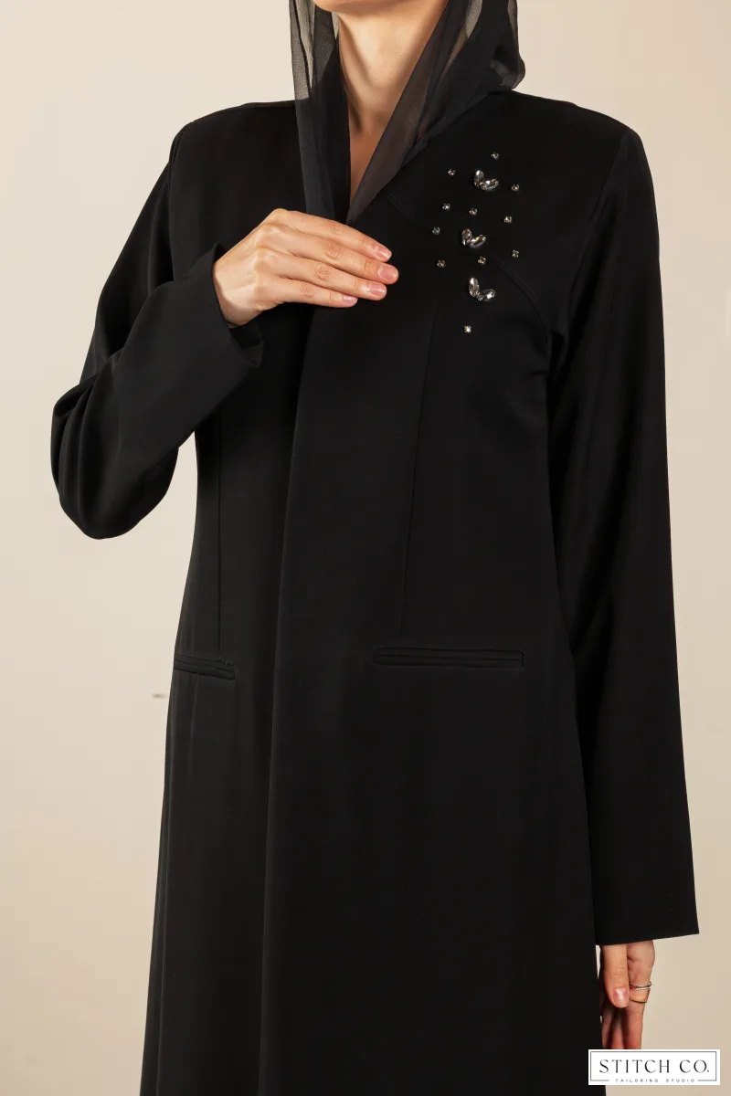 EMBELLISH LAPEL ABAYA